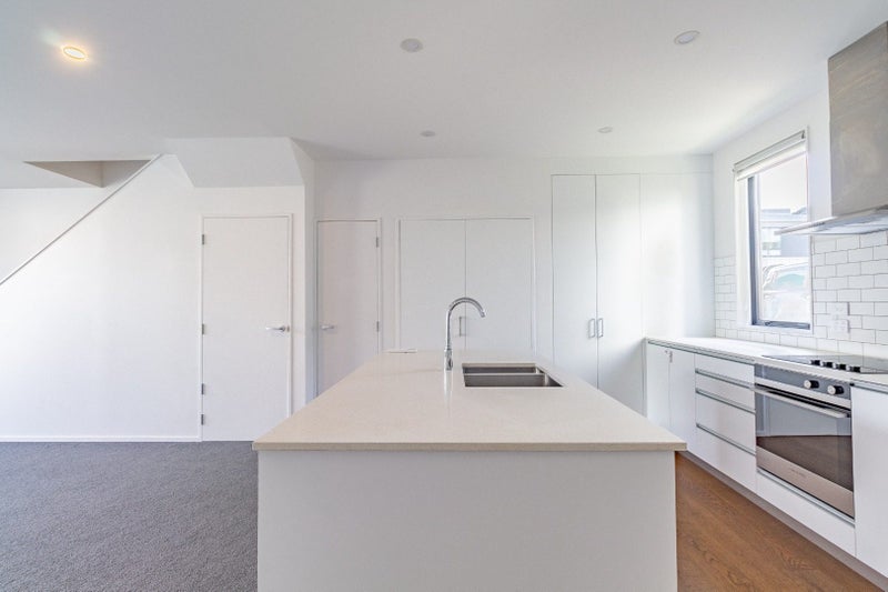 3/3 Mamari Street, Rongotai, Wellington - Carousel 2