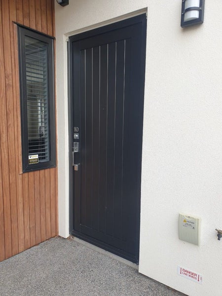 10/13 Beale Street, Hamilton East, Hamilton - Carousel 2