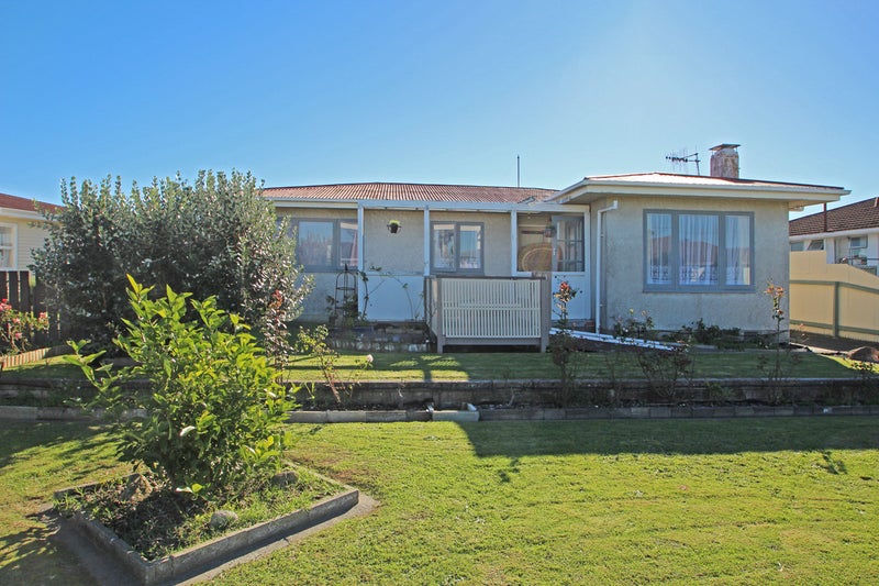82 Masefield Avenue, Maraenui, Napier - Carousel 1