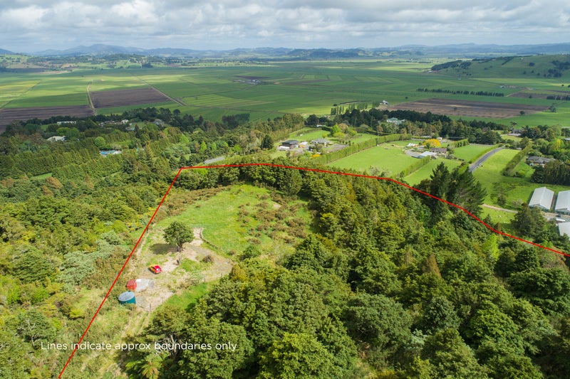 420 Crane Road, Kamo - Carousel 1