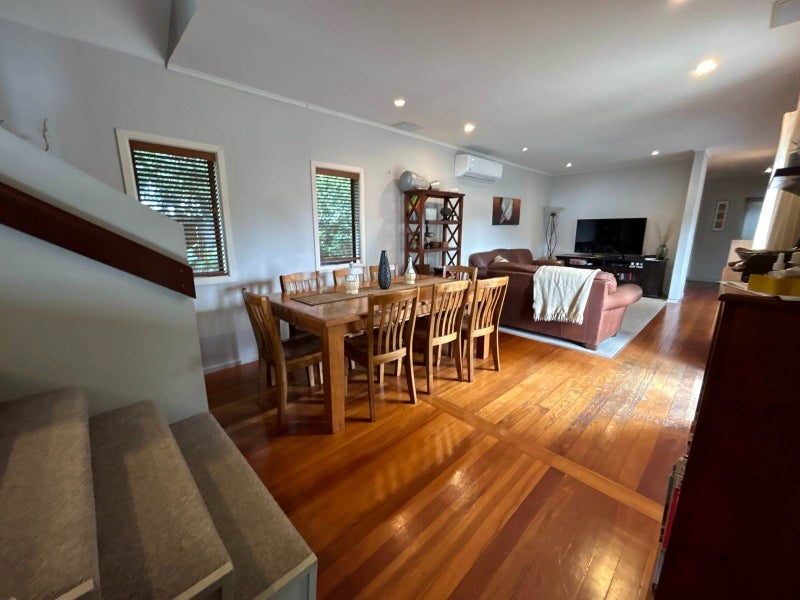 71A Clovelly Road, Bucklands Beach, Auckland - Carousel 2