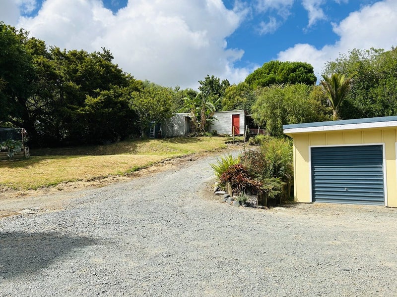 39B Petley Road, Paparoa - Carousel 11