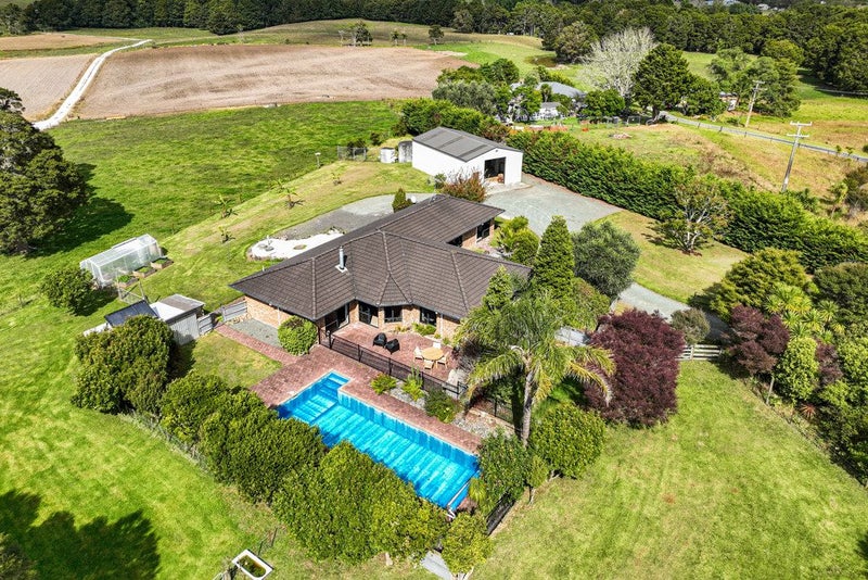 758 Kaiwaka-Mangawhai Road, HAKARU, WELLSFORD - Carousel 1