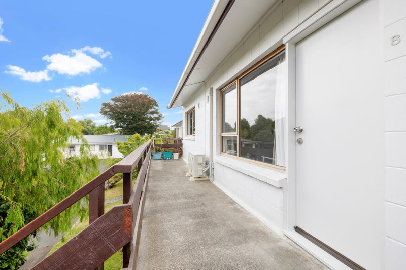 8/16 Knight Avenue, Mount Albert, Auckland - Carousel 18