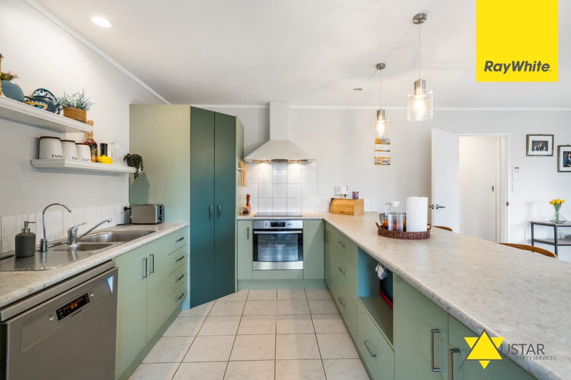 228B Te Atatu Road, Te Atatu South, Auckland - Carousel 2