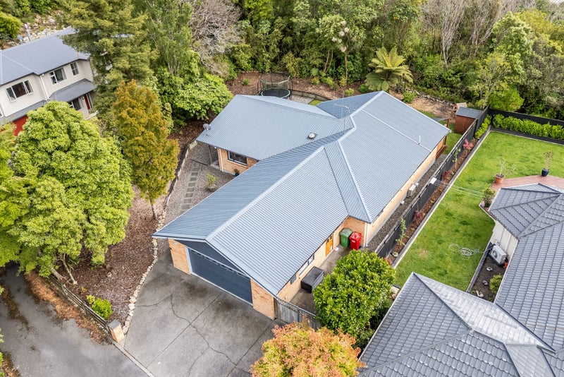 30 Carlow Grove, Birchville, Upper Hutt - Carousel 1