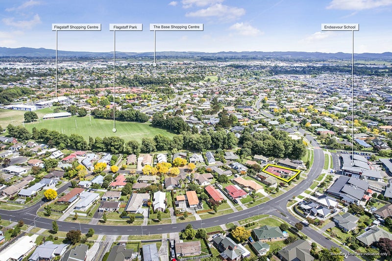 77 Endeavour Avenue, Flagstaff, Hamilton - Carousel 24