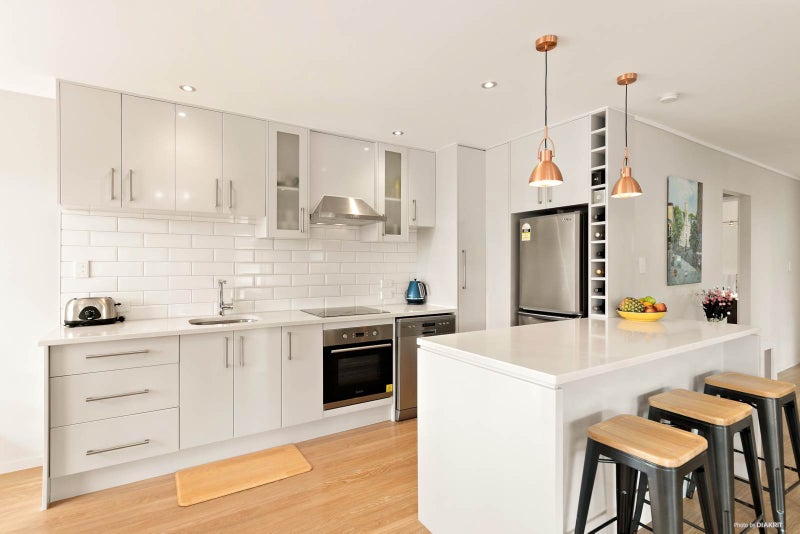 96 Lynn Road, Bayview, Auckland - Carousel 2