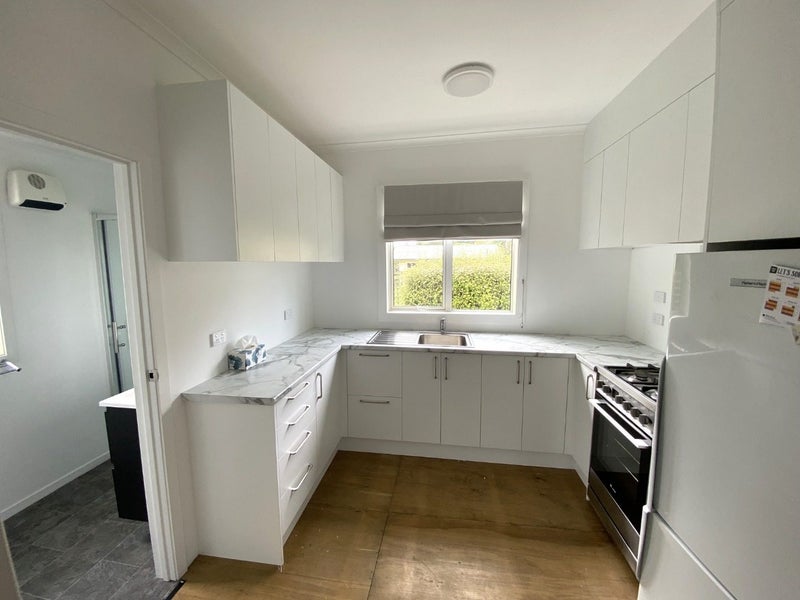 6 Eton Street, Kaikorai, Dunedin - Carousel 1