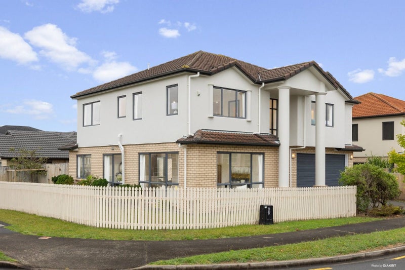1 Askerne Drive, Flat Bush, Auckland - Carousel 2
