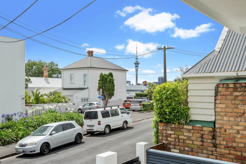 2 Caroline Street, Saint Marys Bay, Auckland - Carousel 2