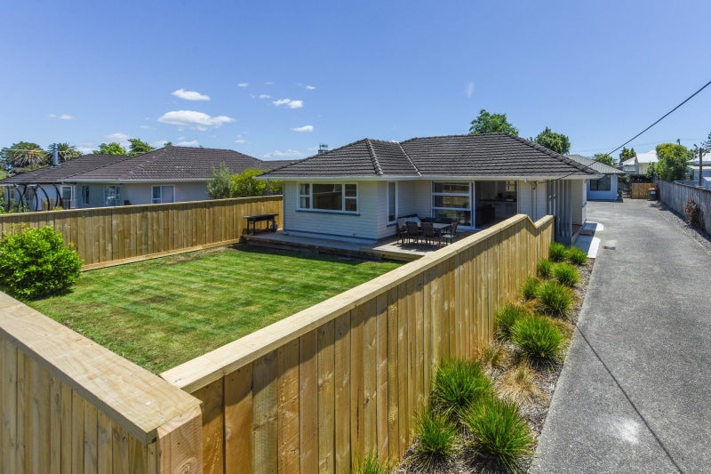20 Palm Avenue, Stoke, Nelson - Carousel 1