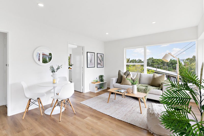 4/242 Onewa Road, Birkenhead, Auckland - Carousel 1