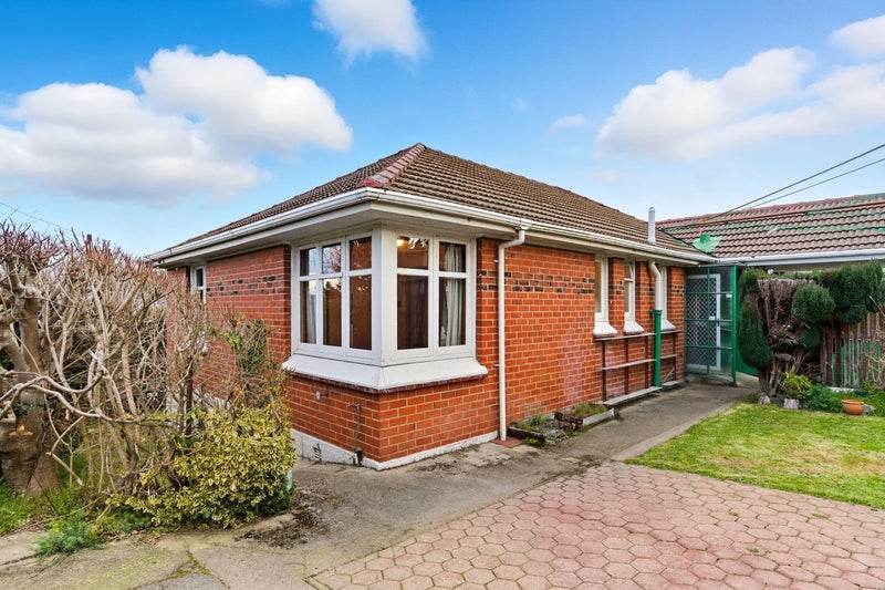 5 Ayr Street, Kaikorai, Dunedin - Carousel 2