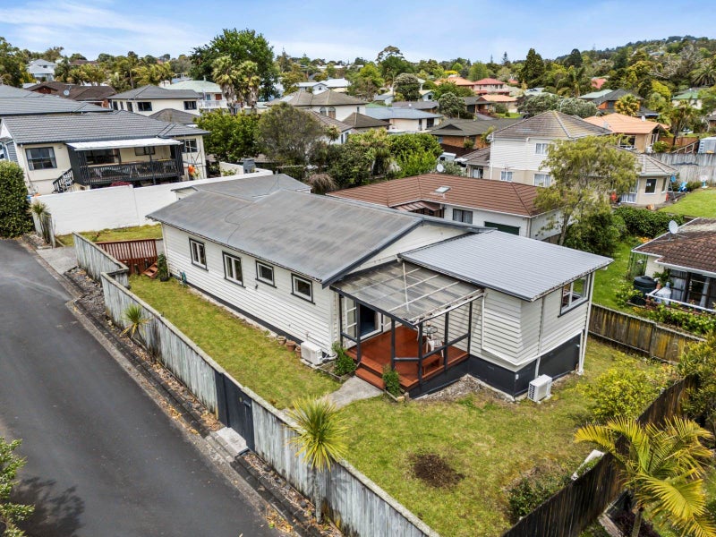 70 Seabrook Avenue, New Lynn, Auckland - Carousel 2