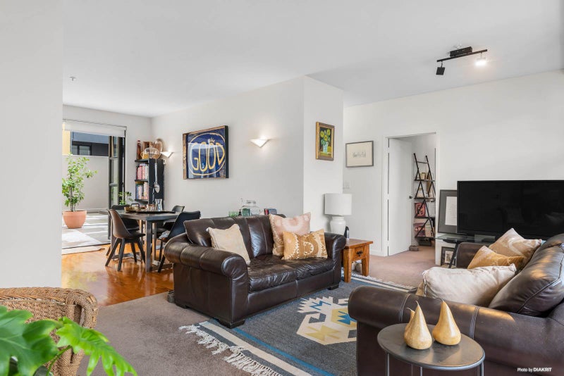 1/9 Fox Street, Parnell, Auckland - Carousel 2