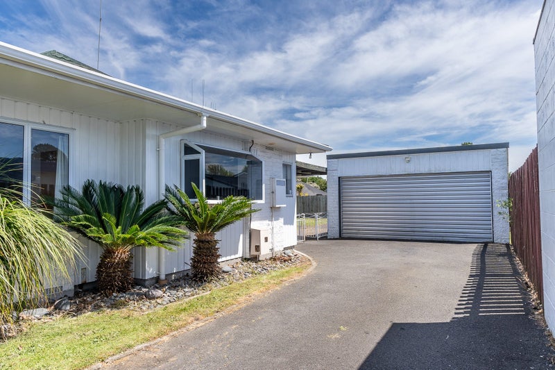 16 Morrow Avenue, St Andrews, Hamilton - Carousel 2