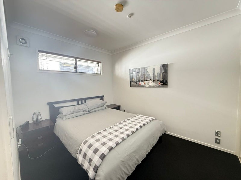 209/3 Morningside Drive, St Lukes, Auckland - Carousel 2
