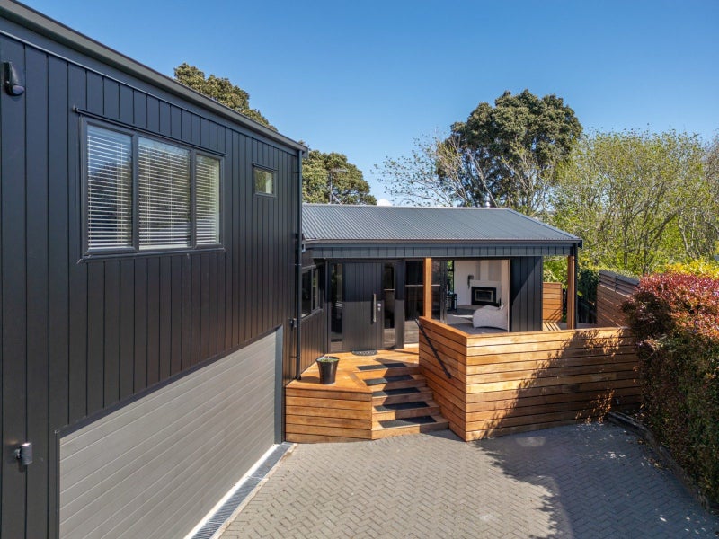 5 Acklam Avenue, Otumoetai, Tauranga - Carousel 1
