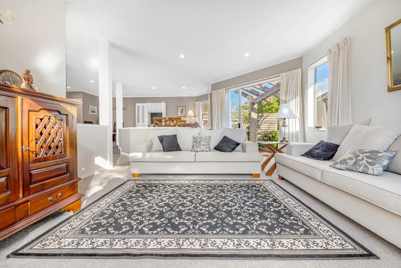 5 Bronte Place, Somerville, Auckland - Carousel 1