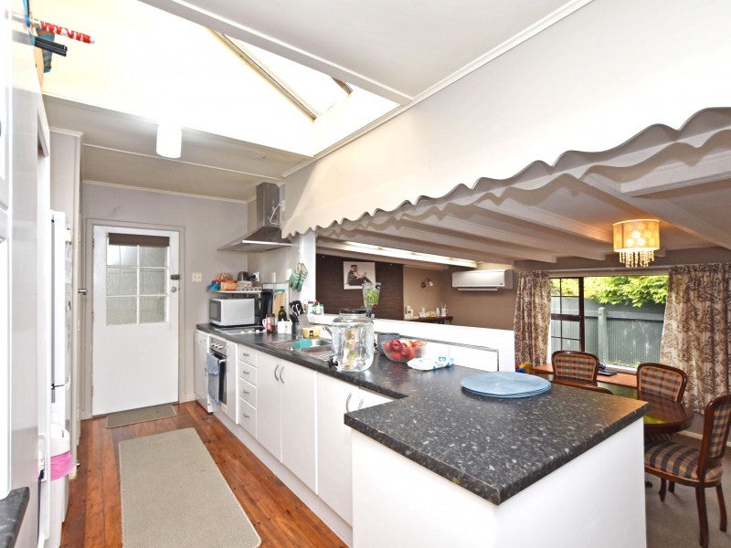 2 Matai Street, Hargest, Invercargill - Carousel 2