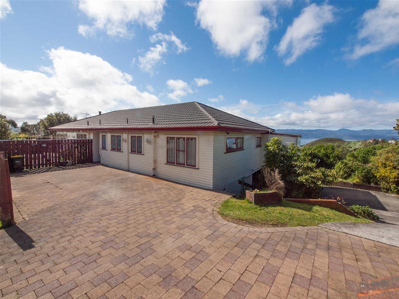 5 Orissa Crescent, Broadmeadows, Wellington - Carousel 1