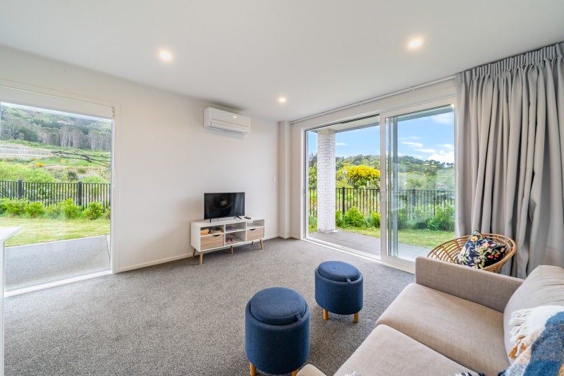 54 Koreke Close, Kenepuru, Porirua - Carousel 2