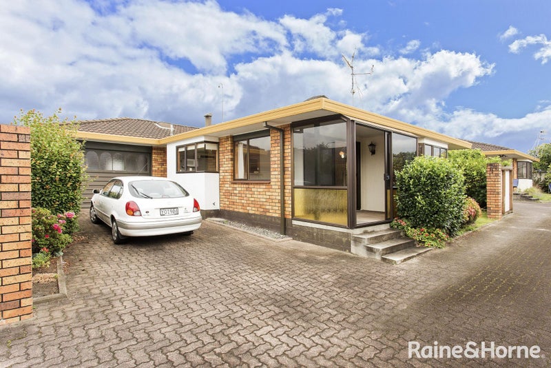 497B Devonport Road, Tauranga South, Tauranga - Carousel 1