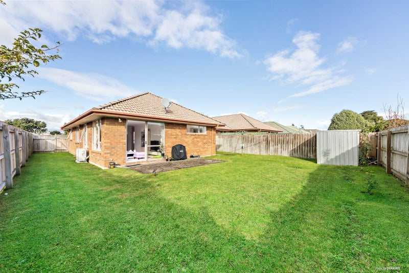 7 Fernbrook Close, Burswood, Auckland - Carousel 1