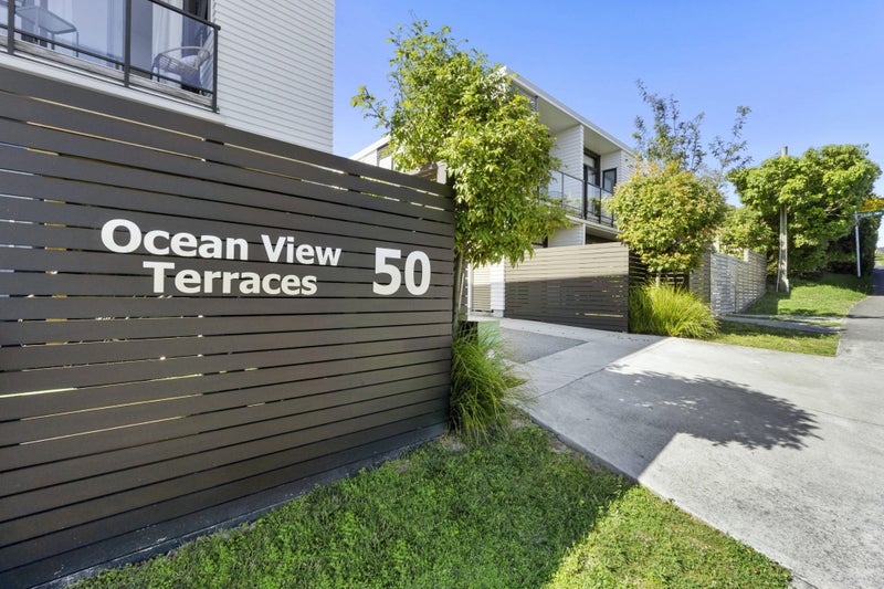 5/50 Ocean View Road, Northcote, Auckland - Carousel 30