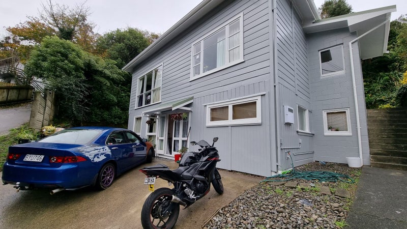 6 Epsom Way, Karori, Wellington - Carousel 1