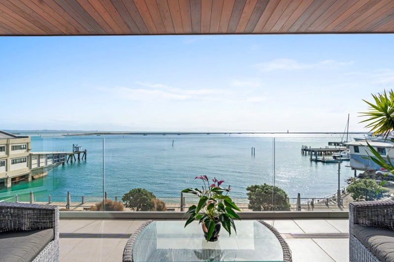 206/283 Wakefield Quay, Stepneyville, Nelson - Carousel 2