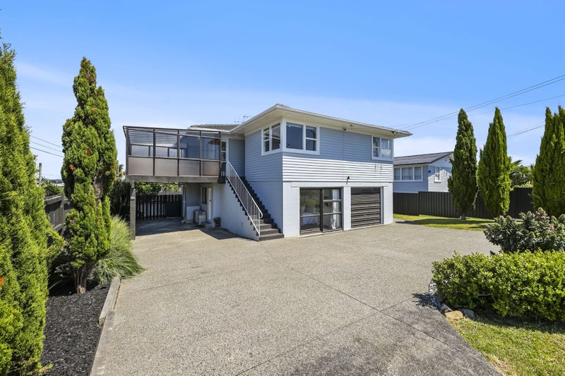 109 Sandspit Road, Shelly Park, Auckland - Carousel 38