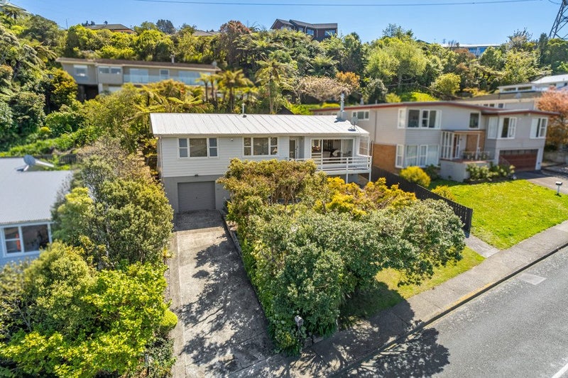 125 Tirohanga Road, Tirohanga, Lower Hutt - Carousel 1