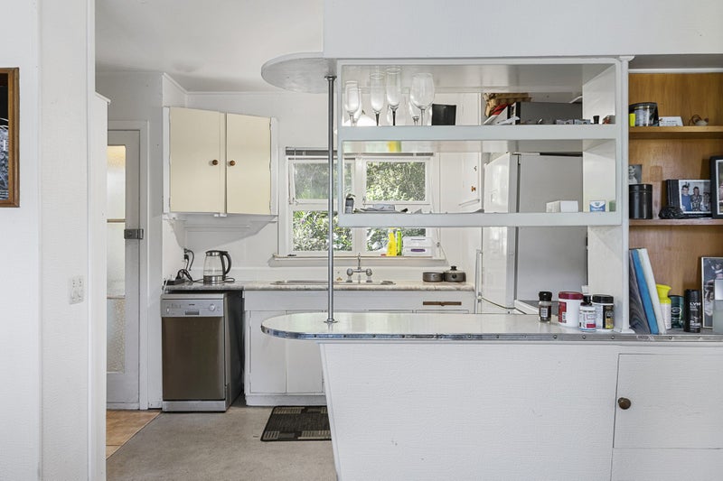 15 Hammond Avenue, Hatfields Beach, Orewa - Carousel 2