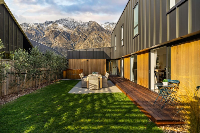 69 Howden Drive, Jacks Point, Queenstown - Carousel 1