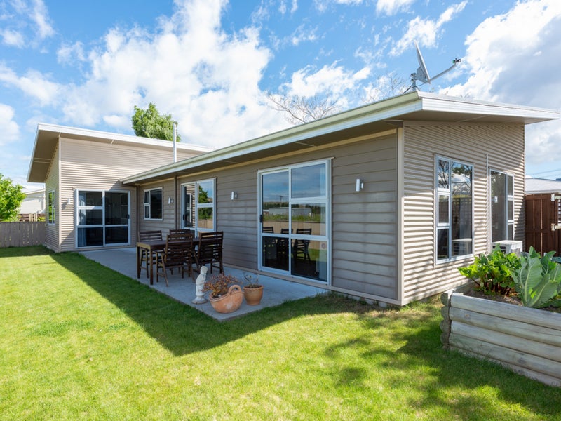 15A Lybster Street, Blenheim - Carousel 21