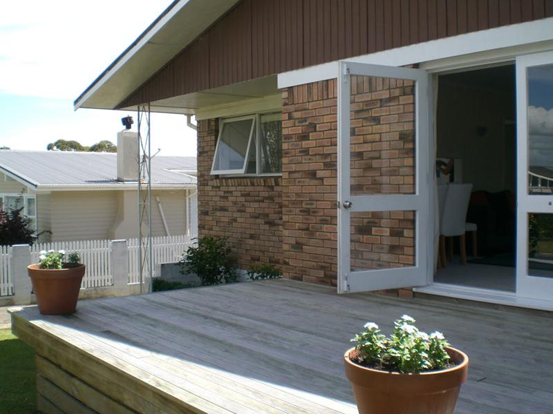 1/25 Thatcher Street, Mission Bay, Auckland - Carousel 2