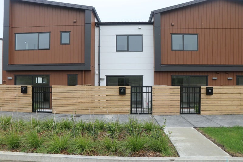 33 Sun Orchid Avenue, Wiri, Auckland - Carousel 15