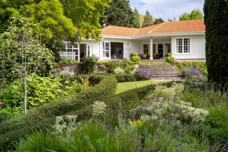 339 Seafield Road, Eskdale - Carousel 2