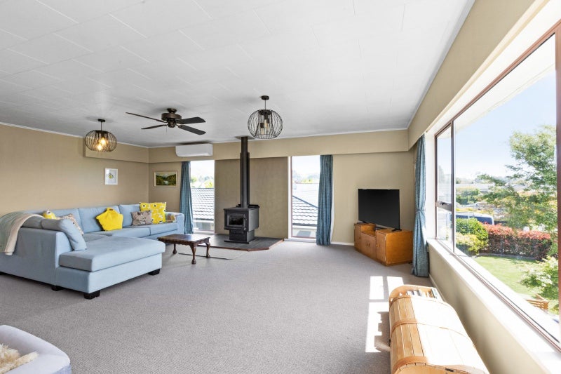 25 Laurent Place, Greenmeadows, Napier - Carousel 2