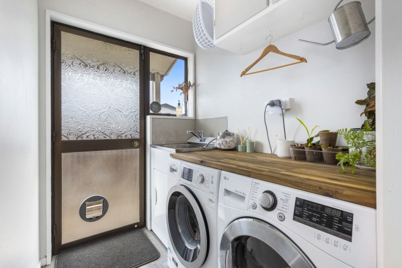 22 Derby Street, Nawton, Hamilton - Carousel 16