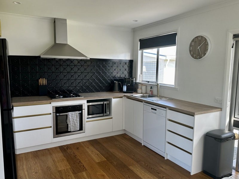 11 Cromer Street, Kaikoura - Carousel 2