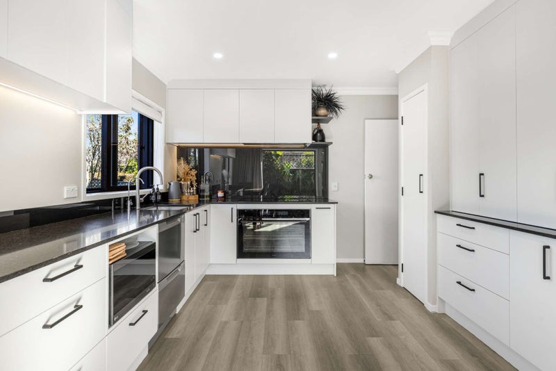 12 Black Street, Stoke, Nelson - Carousel 2