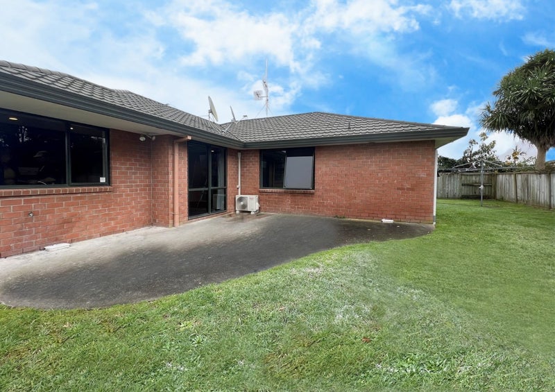 190 Thomas Road, Rototuna North, Hamilton - Carousel 17