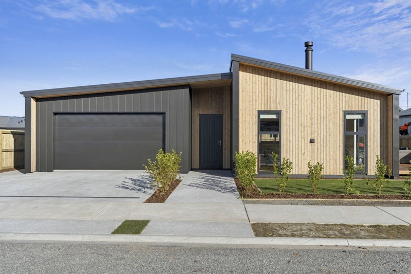 6 Moonstone Street, Albert Town, Wanaka - Carousel 1