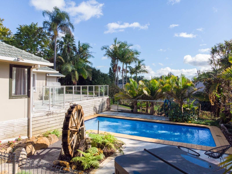27 Pa Road, Kerikeri, Kerikeri - Carousel 1