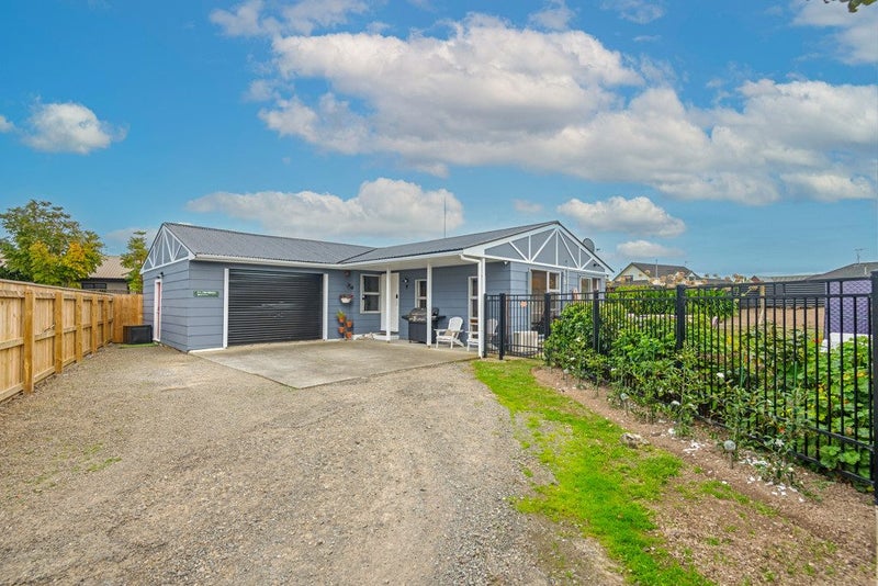 24 Chadwick Place, Highbury, Palmerston North - Carousel 1