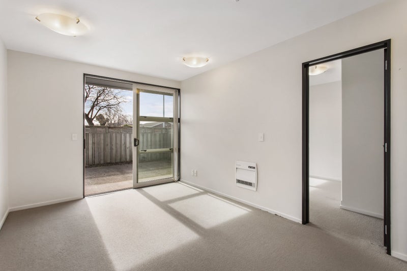 8/14 Brougham Street, Addington, Christchurch - Carousel 13