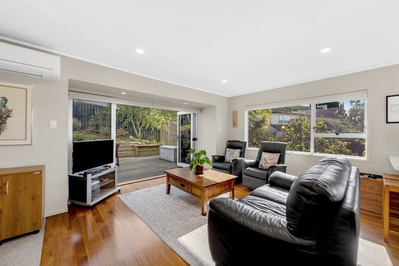 31 Wells Road, Bucklands Beach, Auckland - Carousel 2